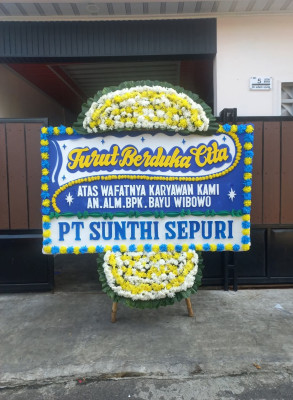 Papan Bunga Duka di Dayeuhluhur